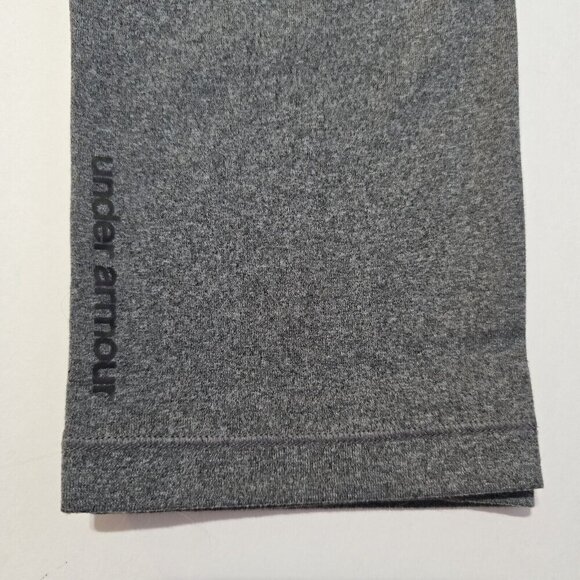 UNDER ARMOUR Women's Heat Gear Fitted Capri Stretch Crop Legging Grey Size Small - Picture 6 of 12